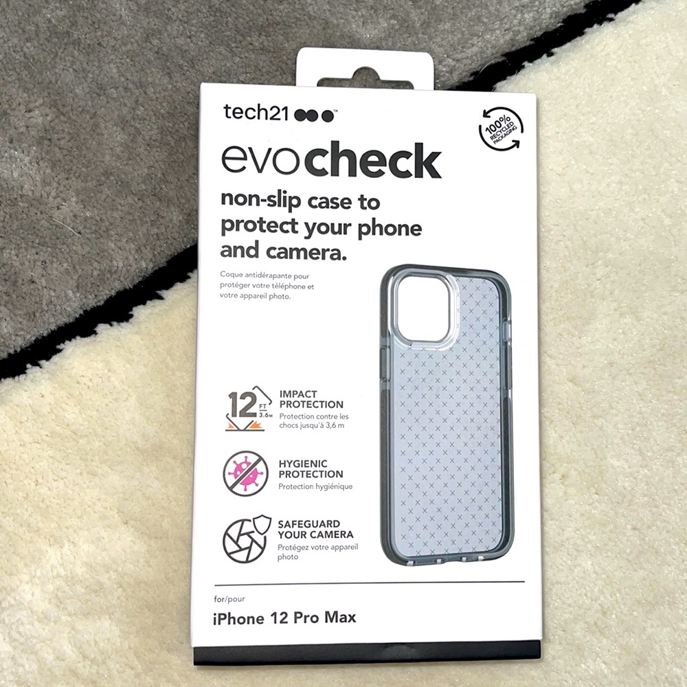 Tech21 Black Case